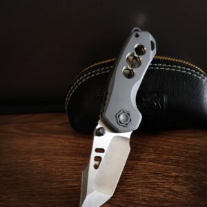 zirconium knife